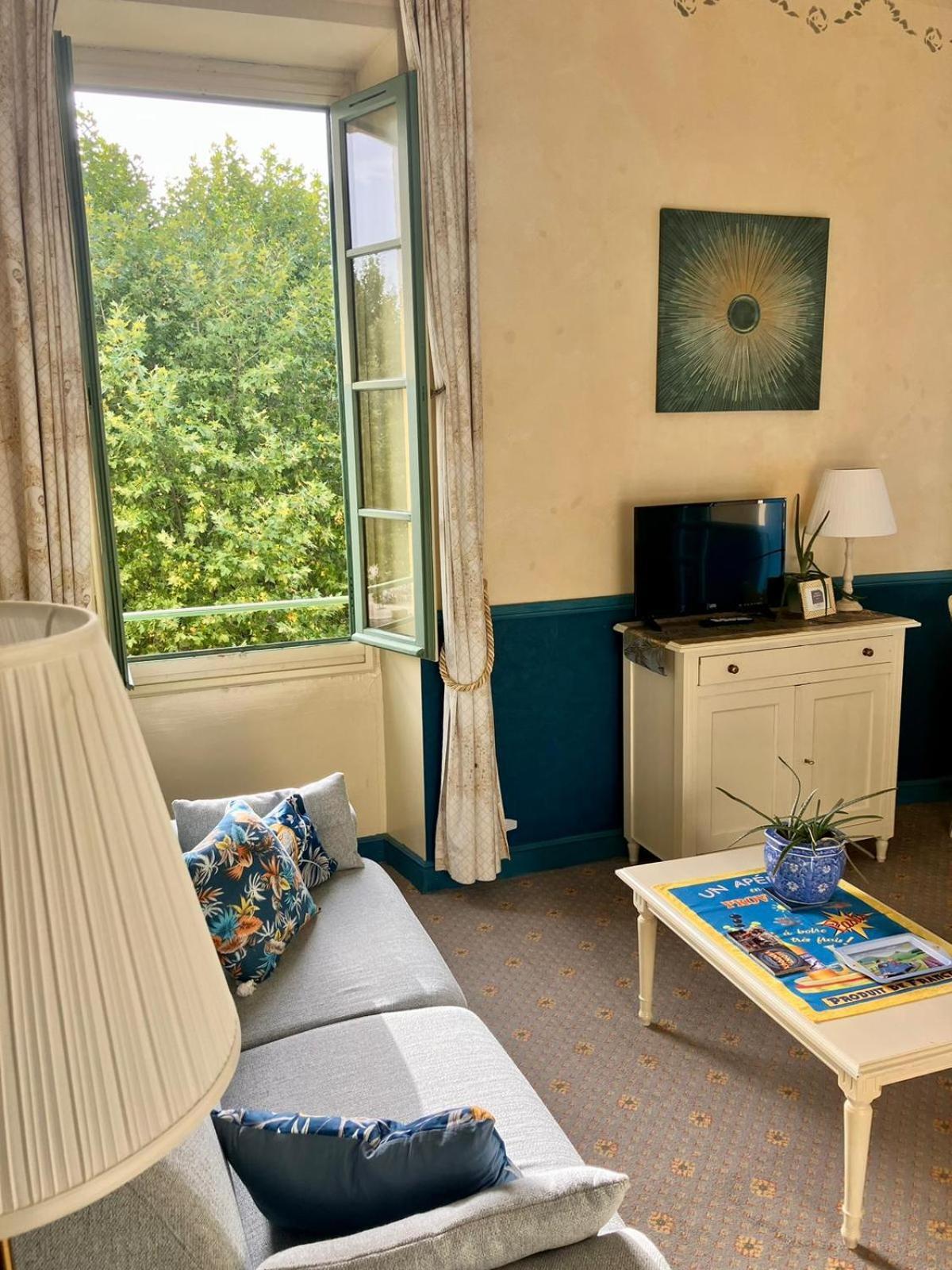 La Vue Est Belle Apartment Montbrun-les-Bains Ngoại thất bức ảnh
